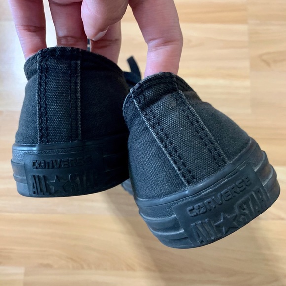 COPY - Women’s converse in black monochrome - Picture 3 of 3